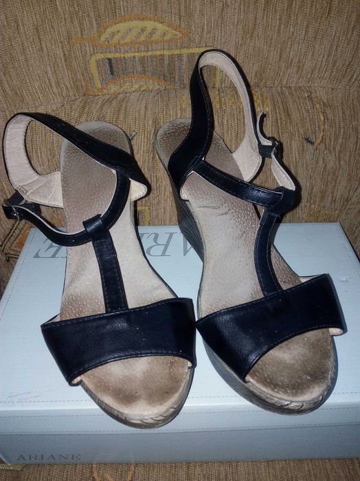 Buty r. 40 sandały na koturnie