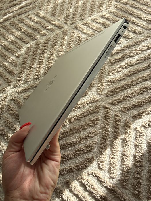 Portatil HP ENVY