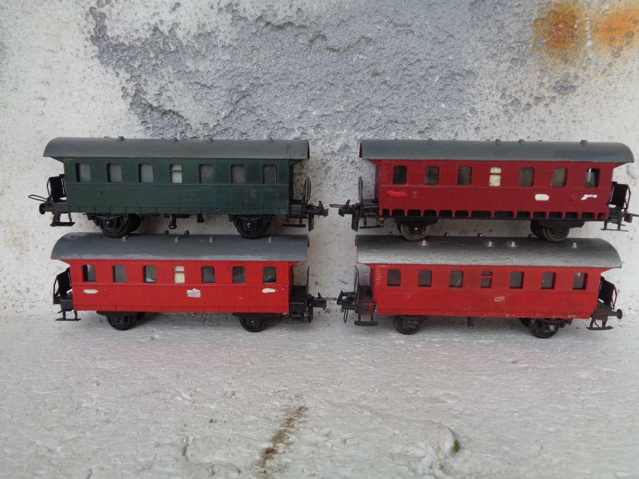 1:87 lote de 4 carruagens de passageiros rodados TRIX antigos