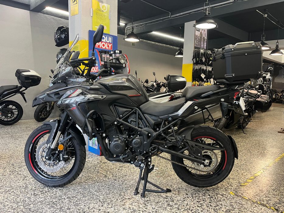 Benelli TRK 502 X de 2025 Moto nova (Apenas 129 Kms)