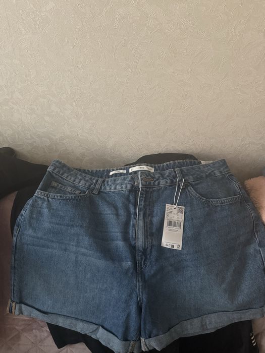 Джинсовые шорты Mango