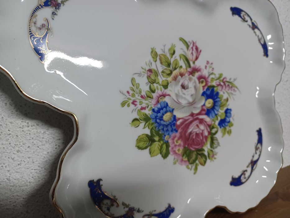 Butterfly-shaped porcelain tray435562531343585282