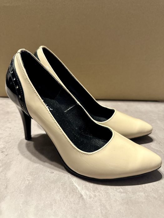 Nowe szpilki beżowe błyszczące 34, weiss shoes