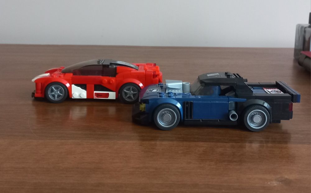 LEGO автомобілі (2 шт.)