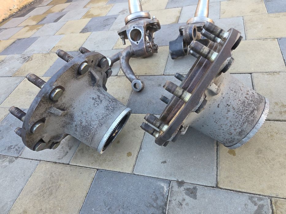 Ступицы, цапфи, поворотные кулаки Камаз евро 65115