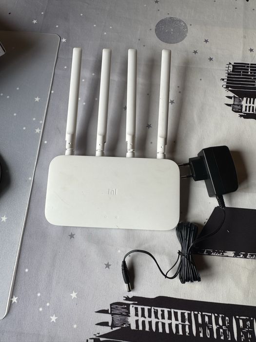 Router Xiaomi em bom estado