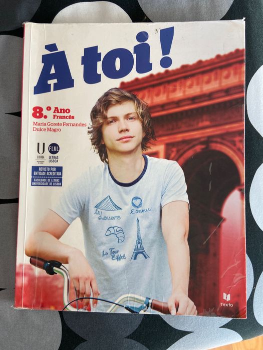 Manual de francês 8 ano