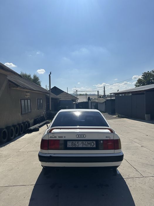 Продам Авді 2.0 бинзин