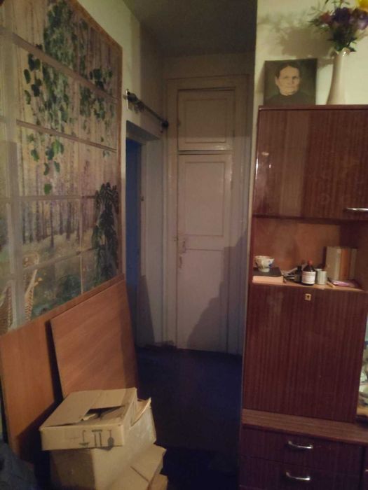 Продам двокімнатну квартиру