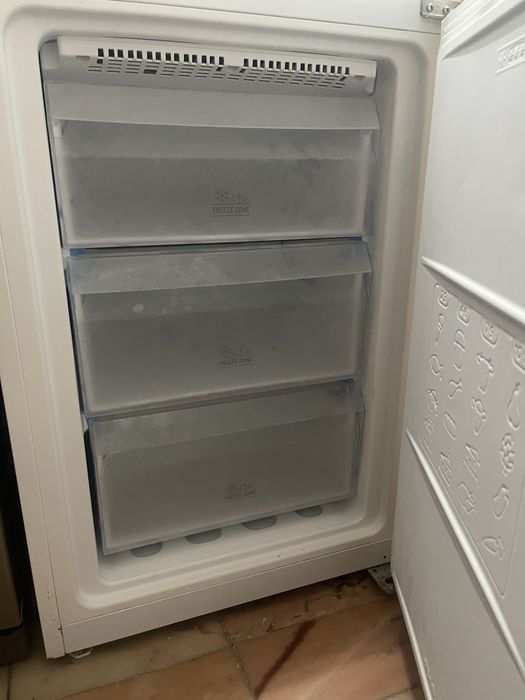 Frigorifico branco