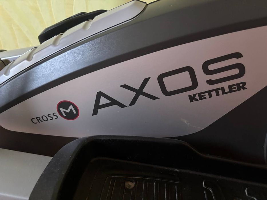 Продам орбітрек Kettler AXOS у відмінному стані.