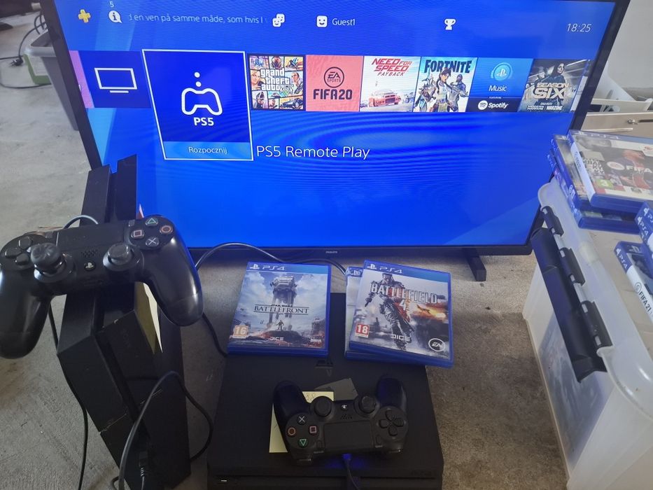 Ps4,  1pad  1 TB.dysk3gier na konsole