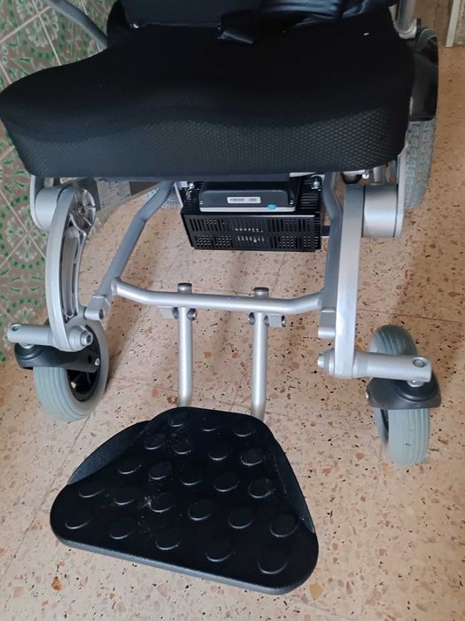 Cadeira de rodas elétrica dobrável de alumínio Troya Mobiclinic