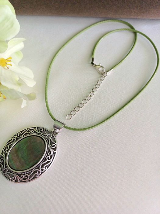 Naszyjnik Czarna muszla - właściwości