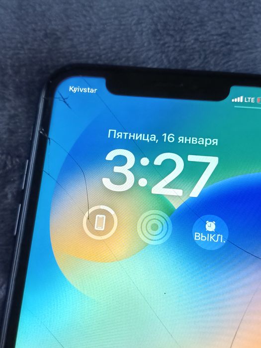 Айфон XR 64 гб рабочий