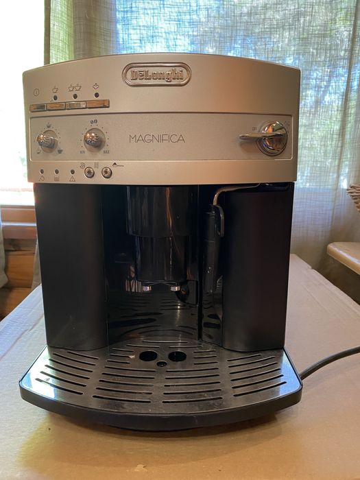 Кавомашина  Delonghi Magnifica