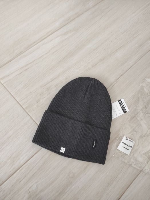 Шапка стильна, якісна біні демісезон.