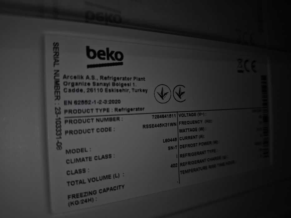 Frigorífico BEKO 402 LITROS