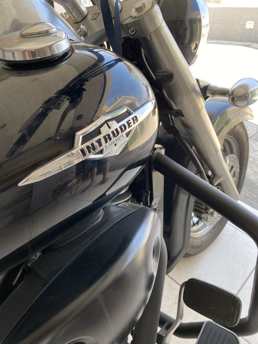 Suzuki Intruder c800