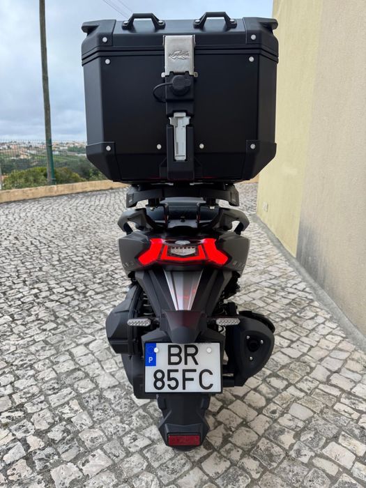 Sym 300 Adx NOVA
