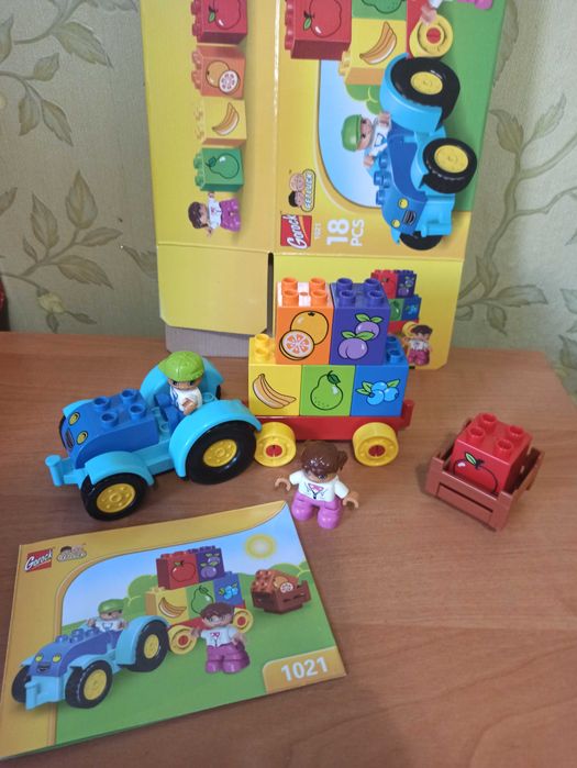 Конструктор Лего дупло, трактор, магазин, грузовик, разные.