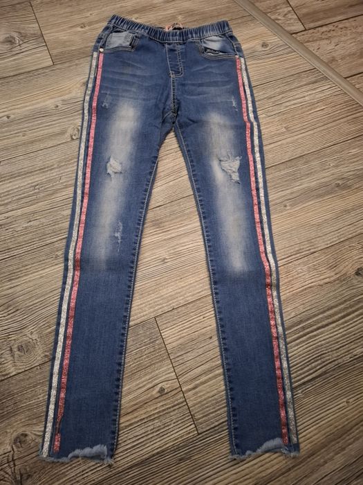 Spodnie dziewczęce jeansowe roz 146
