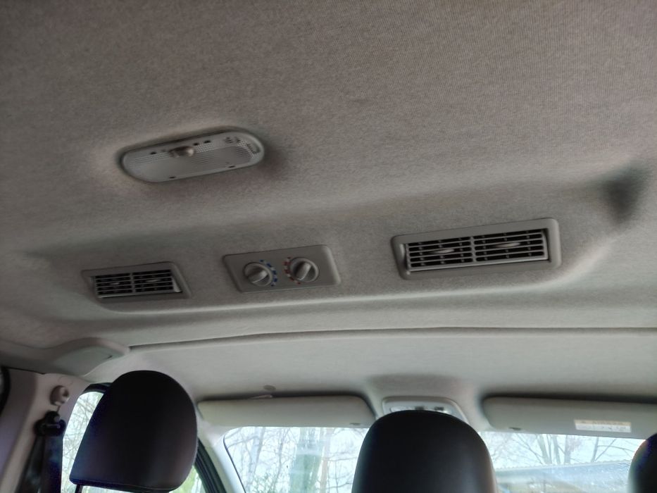 Opel vivaro 9 osobowy