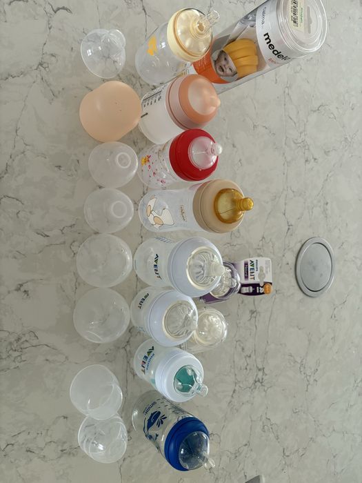Biberões (Philips Avent, Medela, Chicco)