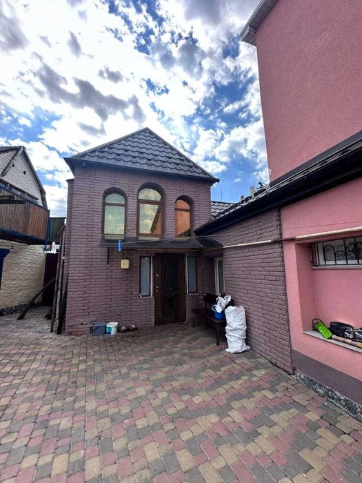 Продаж частини будинку | Район «Олімпа»