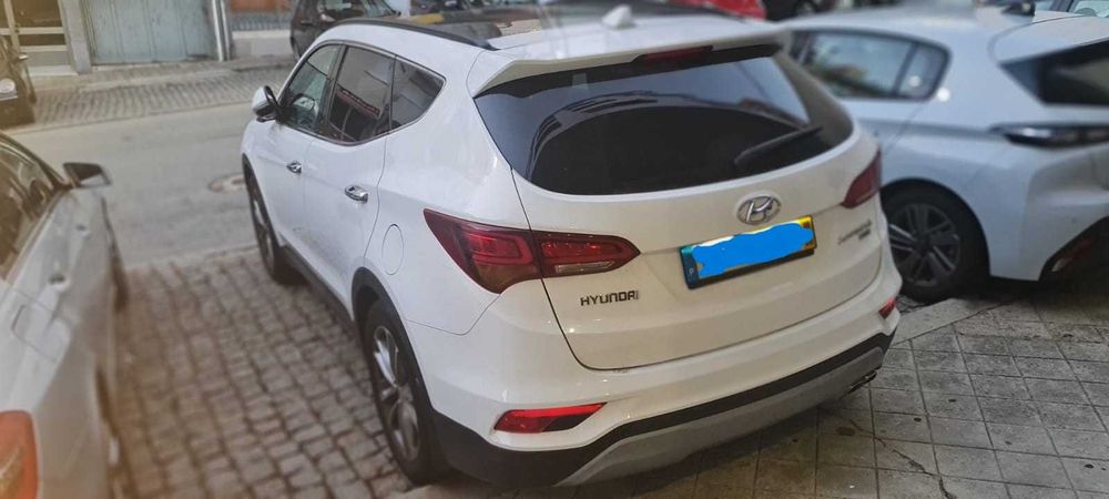 Hyundai Santa Fé 2018 — 7 Lugares — Top de Linha