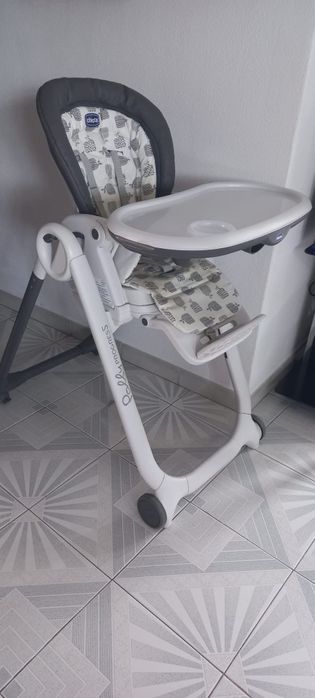 Cadeira de alimentação para bebé
