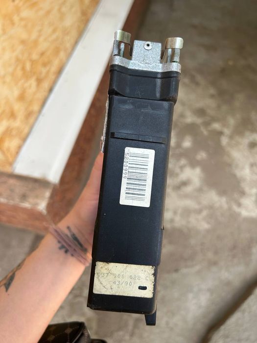 ЭБУ мозги 037 906 022 cl