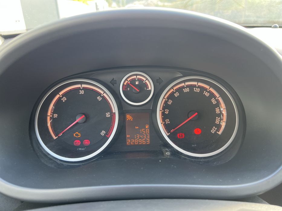 Vendo opel corsa