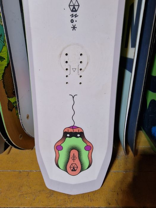 Deska snowboardowa Bataleon Disaster 154 cm snowboard