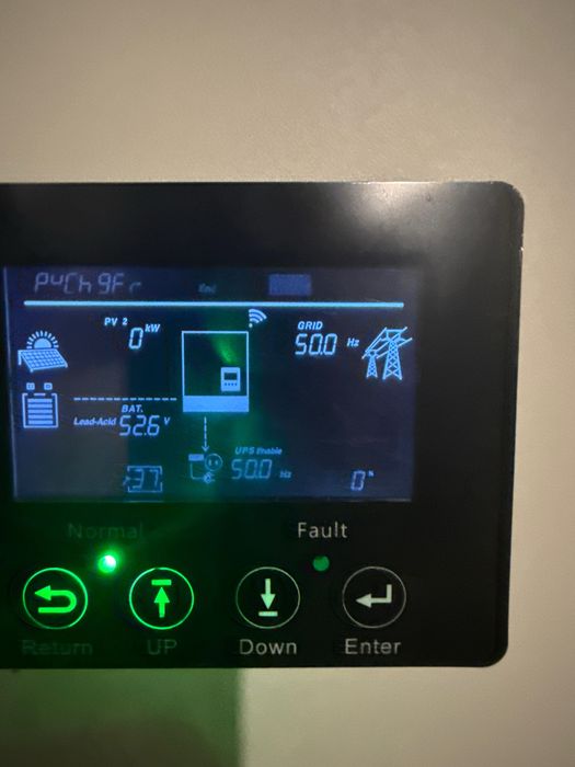 Гібридний інвертер LuxPower SNA 6000