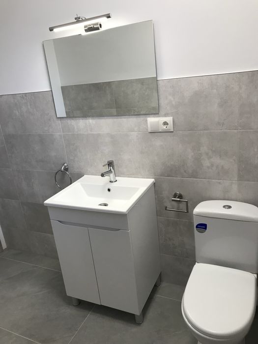 Стильний апартамент 10хв пішки до басейнів