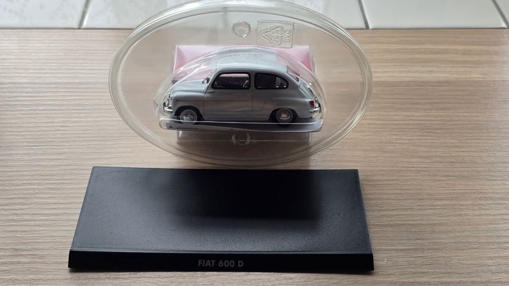 Fiat 600 D Solido 1:43