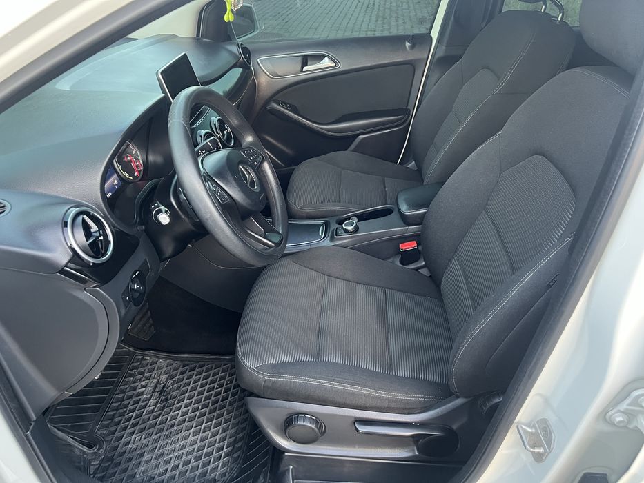 Mercedes B 250 електро 2015 31 kwt