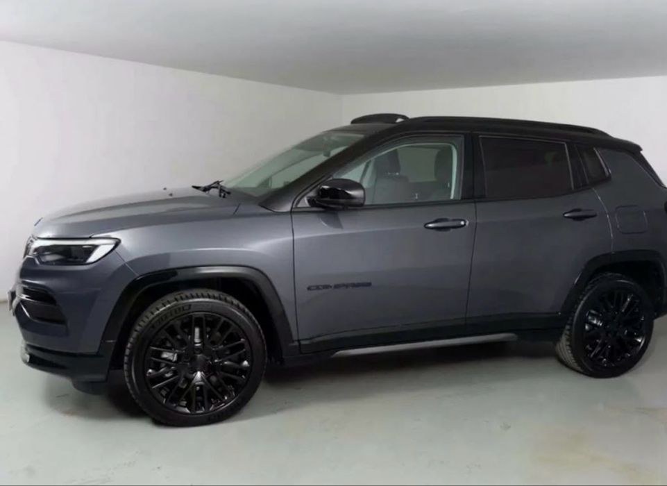 Jeep Compass 1.3 Plug-in Hybrid (4xe) MY2023 com 240 CV Versão S — photo 2