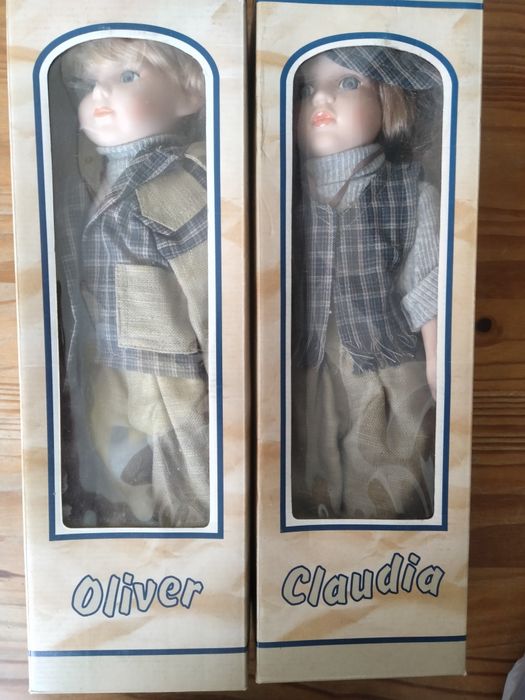 Bonecos de porcelana