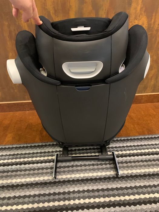 Автокрісло Cybex Solution M-fix для дітей віком від 3 до 12 років