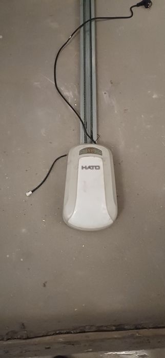 Napęd  Hato wraz z prowadnicą.