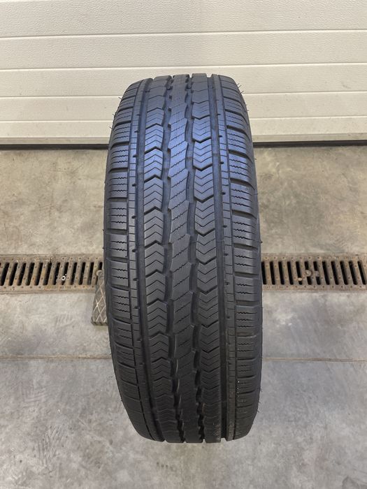 1x Opona Letnia Mirage 235/70 R16