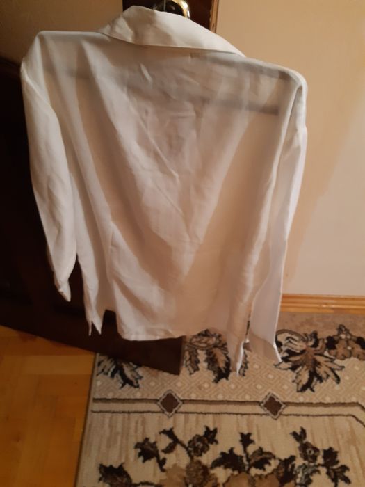 Блузка, сорочка різні, Here