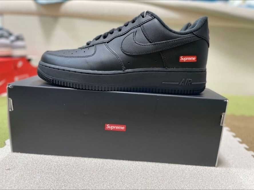Nike Air Force 1 Low Supreme Czarny r.45