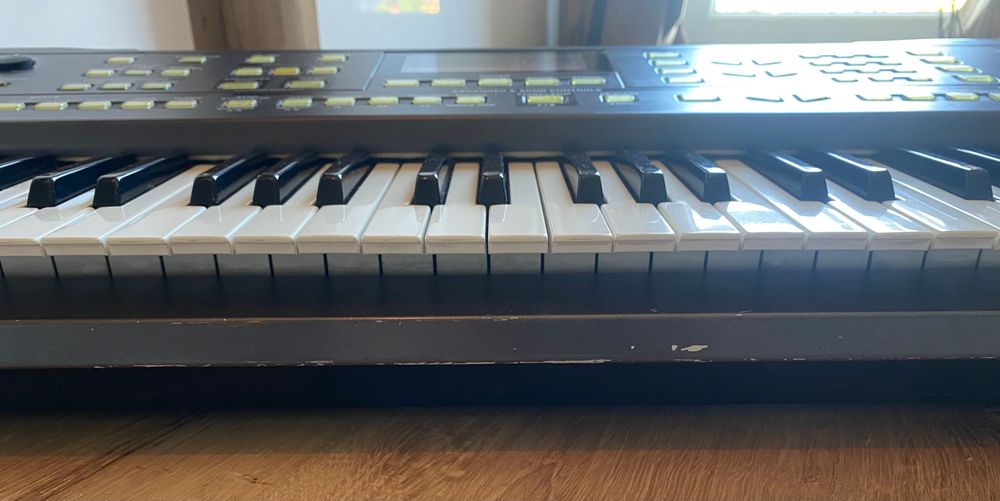Keyboard Roland EXR-7s