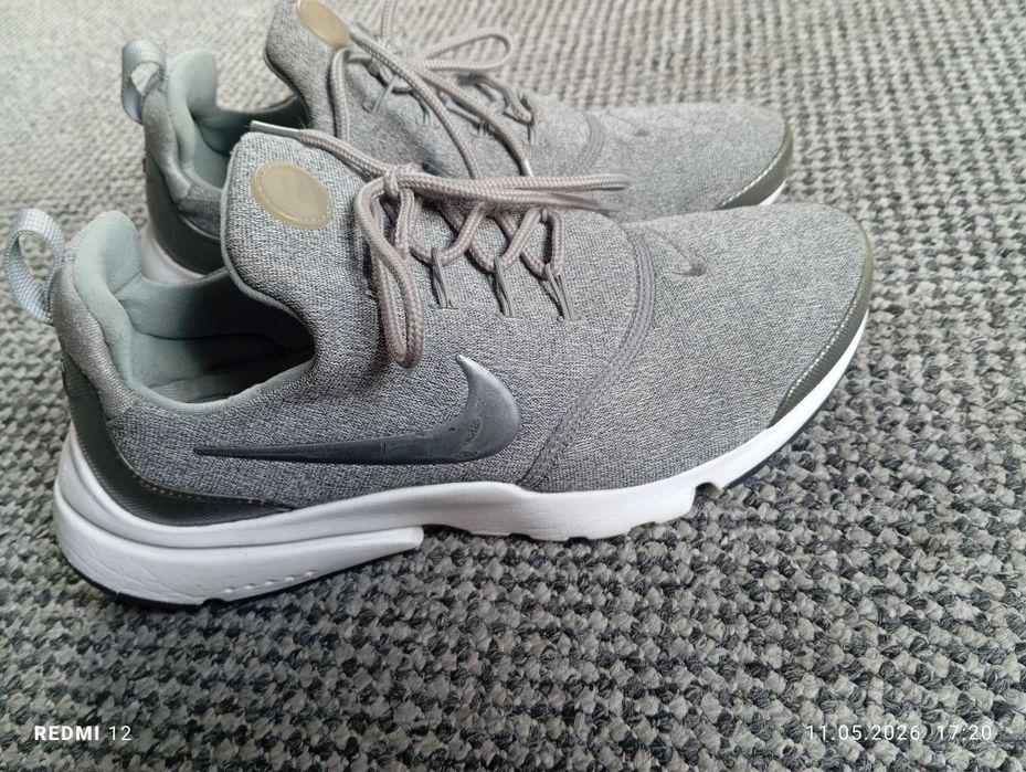 Buty damskie sportowe szare sneakersy Nike Presto Fly r. 38,5