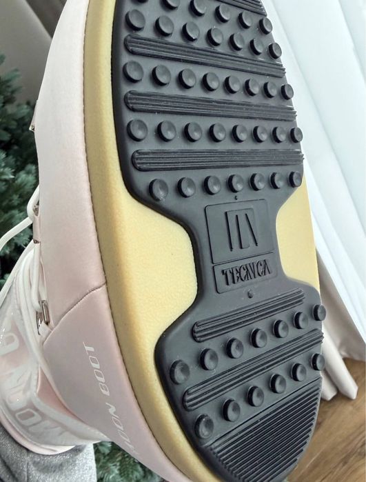 Мунбути Moon boot