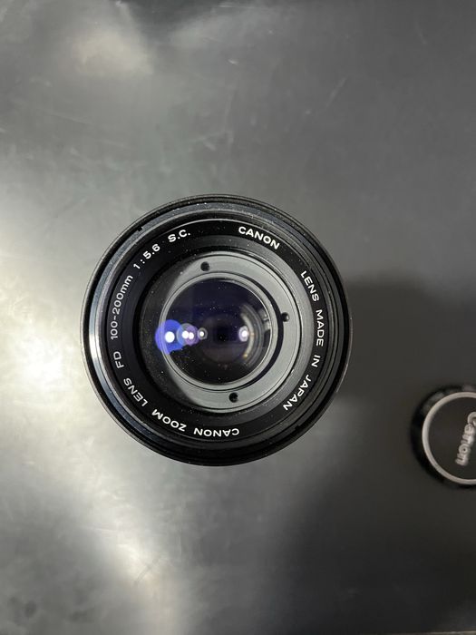 Canon FD 100-200 f5.6
