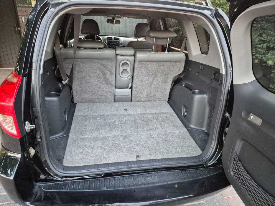 Toyota RAV4 2007 Lux Edition